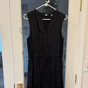 Lands' End Black Sleeveless Midi Dress